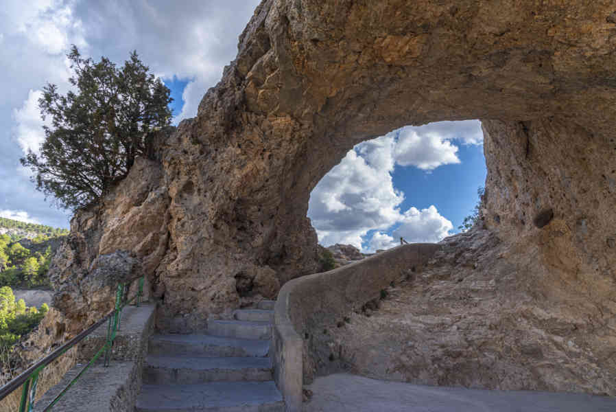 Cuenca - Villalba de la Sierra 02 - Ventano del Diablo.jpg